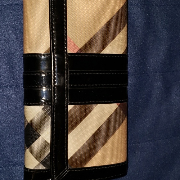 AUTHENTIC BURBERRY SUPERNOVA CHECK TOTE AND WALLET - Picture 2 of 8